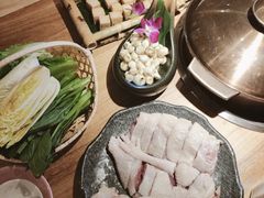 -椰夫人·养生椰子鸡(金沙洲永旺店)