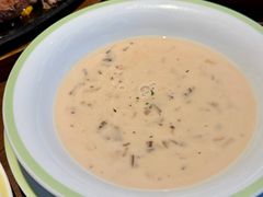 奶油海鲜浓汤-萨莉亚意式餐厅(杭州西溪龙湖天街店)