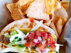 牛肉芝士塔可夹心套餐-Taco Bell 塔可贝尔(东方明珠店)