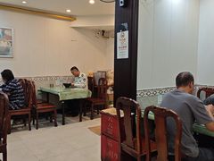 -白玉兰小吃(新村路店)