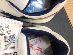 -爱革·洗衣改衣·洗鞋修鞋·洗包修包·奢侈品护理(宝地广场店)