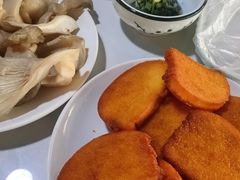 炸窝头-京城北门羊蝎子铜锅涮肉(总店)