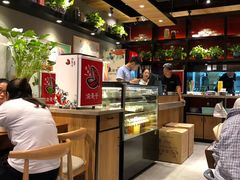 -渝是乎川渝小炒(新世界百货望京店)