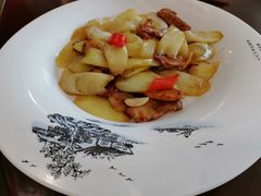 -天鲜阁·海鲜粤菜·33年老字号(石槎白云站店)