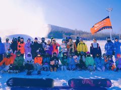 -中旅松花湖滑雪场
