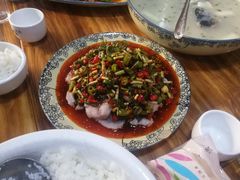 -将就吃农家特色土菜馆