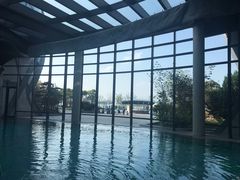 -上海滴水湖皇冠假日酒店