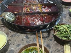 -正南齊北重庆老火锅(光华村直营店)