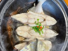 水油盐焗金鲳鱼-海铺·渔家虾水饺(皇姑店)