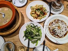 -董厨煨汤馆(车站路店)