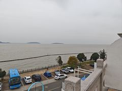 -麓舍全景太湖温泉别墅团建拓展会议亲子