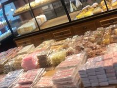 面包甜点陈列柜-百饼园(元洪城店)