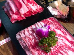 -三人行骨头王火锅(长寿店)