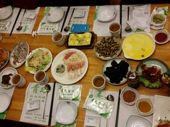 -青瓦餐厅·生鱼片·韩园烤肉(西塔店)