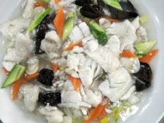 熘卢鱼片-渔家小院观海海肠捞饭地方菜(环海中路店)