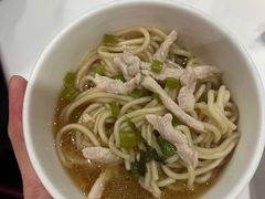 咸菜肉丝面-申粤轩酒楼·三十年粤菜经典(丁香花园店)