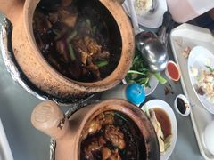 -长城砂煲田鸡粥