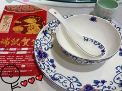-景月阁空中食府(希尔顿酒店)