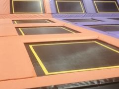 -Tenker Club弹刻极限主题公园 · 蹦床 · 团建 · 生日派对(大关店)