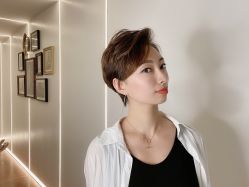 -BULB STUDIO 巴柏明星发型工作室