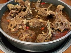 -亿诣蝎府炸酱面羊蝎子火锅(酷车小镇店)
