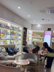 -十月日记高端孕妈妈摄影(黄金大厦店)