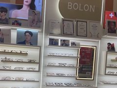 -美式眼镜·授权蔡司.依视路.尼康.豪雅.明月(南翔印象城店)