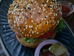 -Let'sBURGERplus·非常创意汉堡(三里屯店)