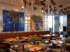 -松咖啡自助餐厅·松北香格里拉