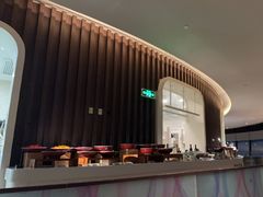 -亚洲国际大酒店·云顶阁旋转自助餐厅