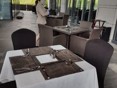 靠窗位-水月周庄铂尔曼酒店 · 漾全日餐厅