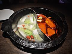 -九牧鱻·渝老鬼重庆火锅(人民路店)