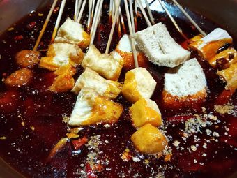 锅串串香|西三教109条评价|人均￥43胡玲茶缸串串香(西三教店)推荐菜