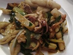 葱炒比管-华春餐馆(鱼山路店)