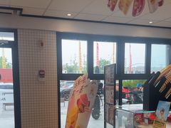 -麦当劳(南汇车市店)
