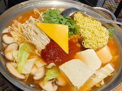 -富乐满韩国正宗炸鸡韩国料理(虹泉路店)