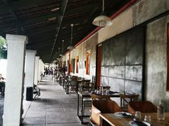 -喜洲吧·江畔老船厂·庭院餐厅(喜临院店)