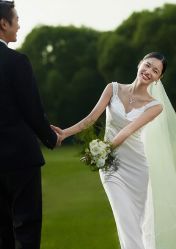 -樱花婚纱摄影