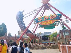 -七彩云南欢乐世界