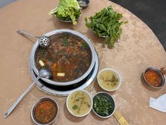 -黑竹沟新场牛肉火锅