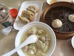 -珊珊小笼馆(仙霞路店)