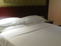 -维也纳酒店(桂林万象城火车站店)