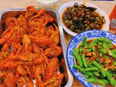 -江城燕子大排档(江汉路步行街店)