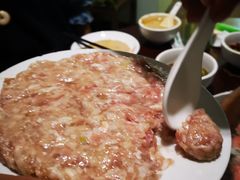 -洞庭洲·防空洞火锅·烧烤·铜锅涮肉(新百广场店)