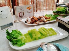 -昆明朗威酒店(昆明站火车站双桥夜市风情街店)