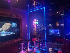 -温莎KTV(珠江路店)