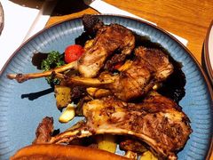 -JINNS锦时 steak&pizza(浸信会礼拜堂旧址店)