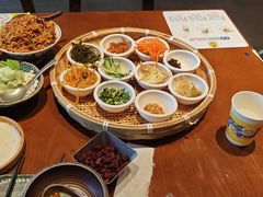 -包整·丝娃娃(一览甲秀楼风景店)