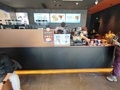 -瑞幸咖啡(大连罗斯福广场一层店)