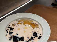 -RUXU入续糖水铺与包(卓悦中心店)